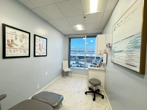 Foot and Ankle specialist ,Tarzana - Doctor’s office image